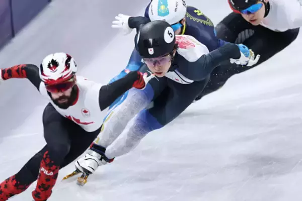 滑走する宮田　五輪