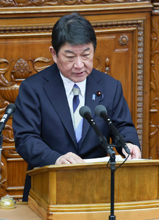 対中関係、意思疎通を重視