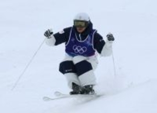 決勝１回目の堀島　五輪