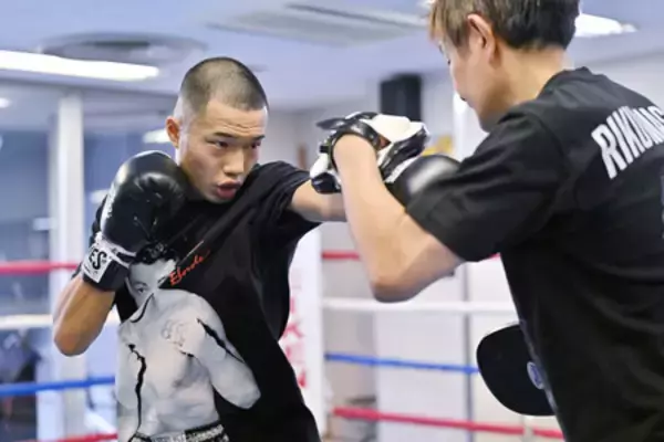新鋭の増田陸か、元王者の比嘉大吾か＝強打対決、カギは距離感―ボクシング世界戦