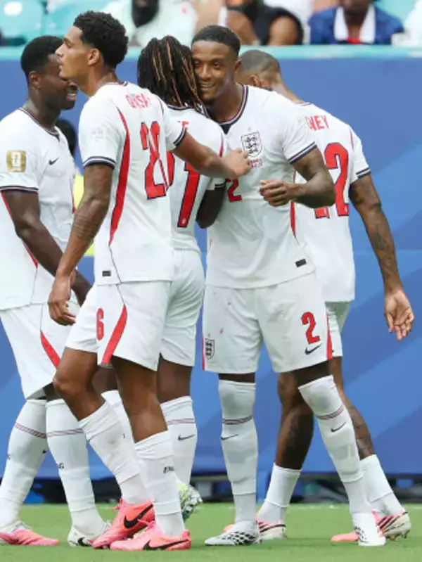 笑顔のコンサ　Ｗ杯サッカー