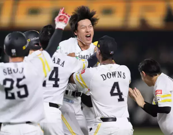 ソフトバンクがサヨナラ勝ち＝プロ野球・ソフトバンク６―５オリックス