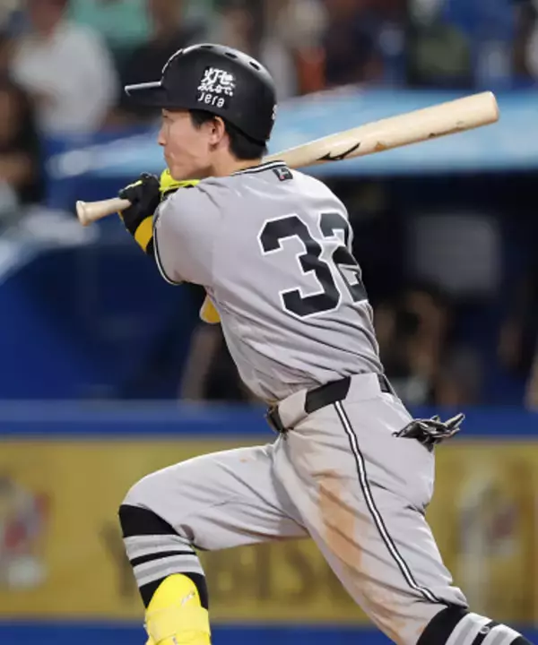 浦田の適時三塁打　プロ野球