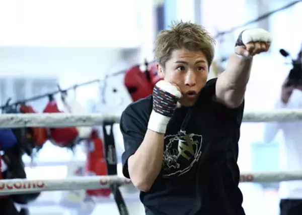 井上尚弥が公開練習　ボクシング