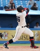 国学院大が勝ち点４＝青学大とＶ争いに―東都大学野球