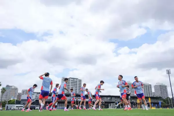 Ｗ杯に向け練習開始　サッカー