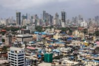 ２６年中に世界４位浮上