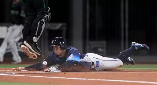 生還する桑原　プロ野球