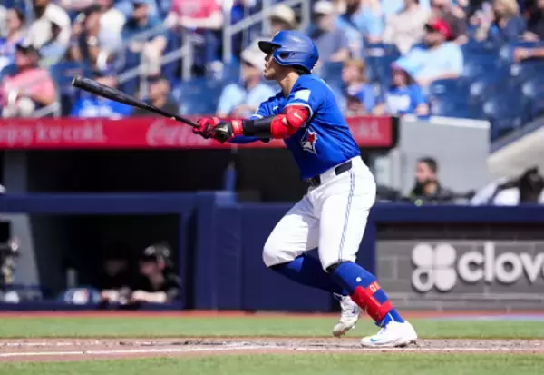 岡本の勝ち越しソロ　大リーグ