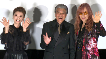 THE ALFEE高見沢俊彦、映画「免許返納!?」の舞台あいさつに登場　主題歌制作時のエピソードを披露