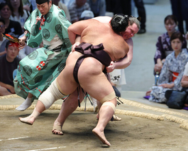 支度部屋＝大相撲名古屋場所