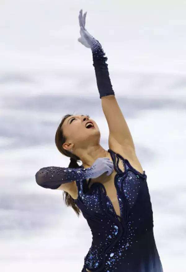 坂本、ＳＰ首位発進