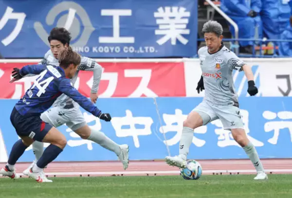 ５８歳カズ、開幕スタメン　Ｊリーグ