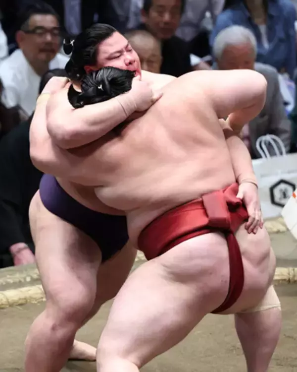 支度部屋＝大相撲夏場所