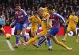 鎌田、決め切れず＝イングランド・サッカー