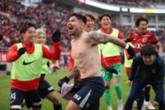 喜ぶレオセアラ　Ｊリーグ