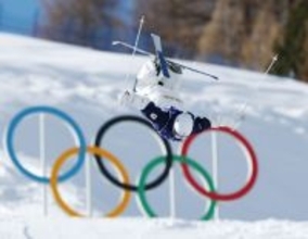 決勝１回目の藤木日　五輪