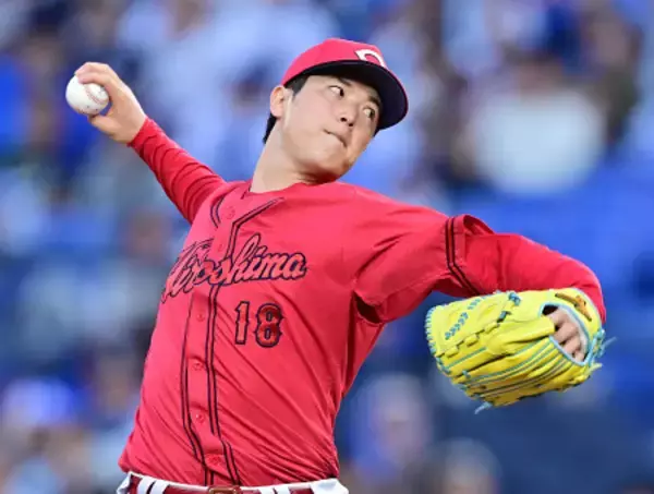 広島先発の森下　プロ野球