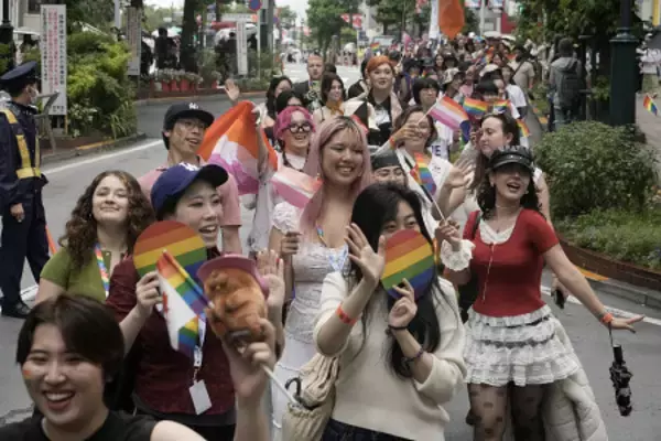 都内で「Ｐｒｉｄｅ　Ｐａｒａｄｅ」