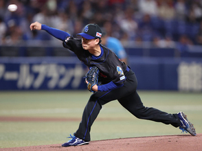 桜井の力投　プロ野球