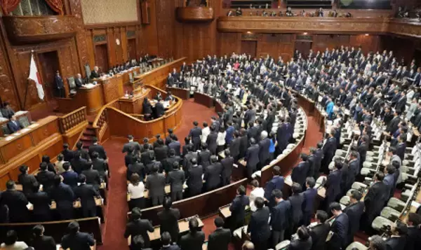 「情報会議」法案が衆院通過