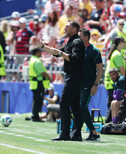 ホスト国にのまれた豪州＝悔やまれる前半―Ｗ杯サッカー