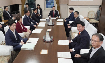 衆院選見直し、１０月末結論