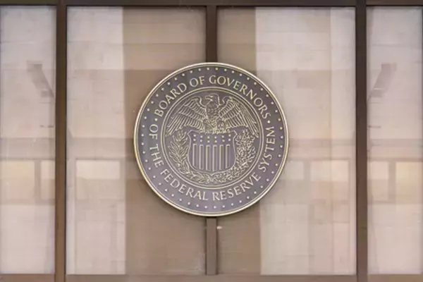 政策決定回数、来年から削減＝２８年は６回に―米ＦＲＢ議長