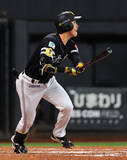「柳町の勝ち越し二塁打　プロ野球」の画像1
