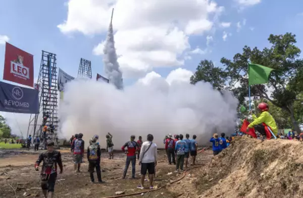 ロケットで雨乞い