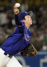 高橋宏の力投　プロ野球