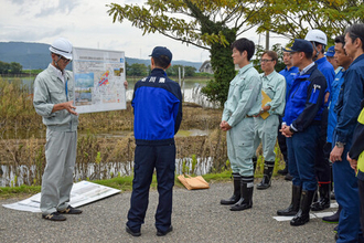 北陸豪雨の農業被害視察＝生産者の「思いに応える」―鈴木農水相