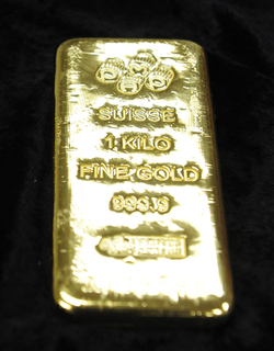 最高値圏の金「投機的」＝相場急変動リスク警告―ＢＩＳ