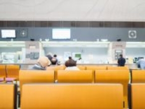 健保組合、７割が赤字＝高齢者医療への拠出増―２６年度予算