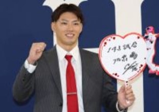 広島の中村奨、３倍超で更改＝プロ野球・契約更改