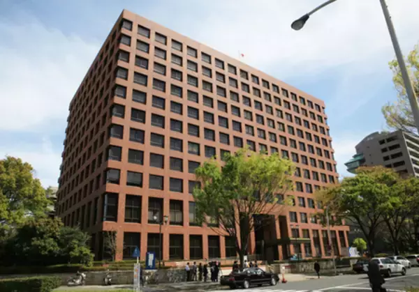 小学校元教諭に有罪判決＝教室机にカメラ、盗撮―名古屋地裁