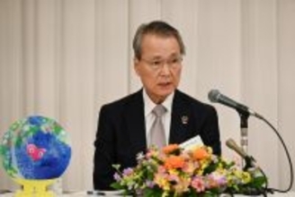 国会審議、拙速回避を