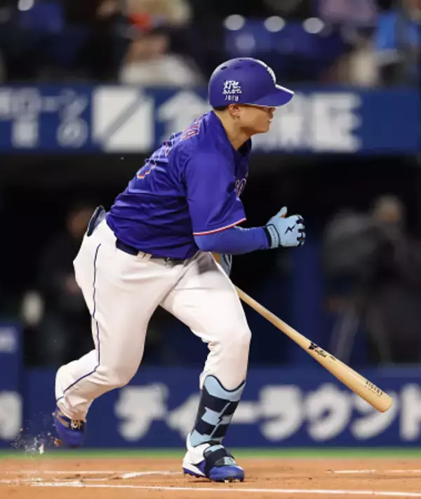 細川の先制打　プロ野球