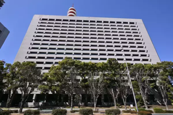 採用面接で女性にキス＝不同意わいせつ容疑で会社役員逮捕―警視庁