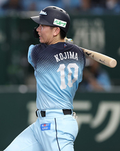小島の適時打　プロ野球