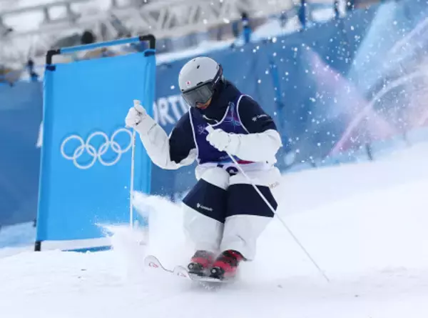 西沢の滑走　五輪