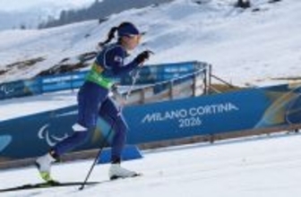 力走する岩本美