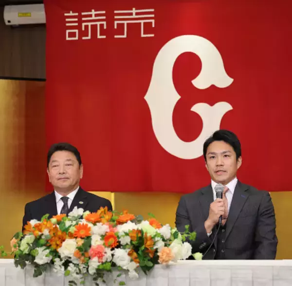 質問に答える則本　プロ野球