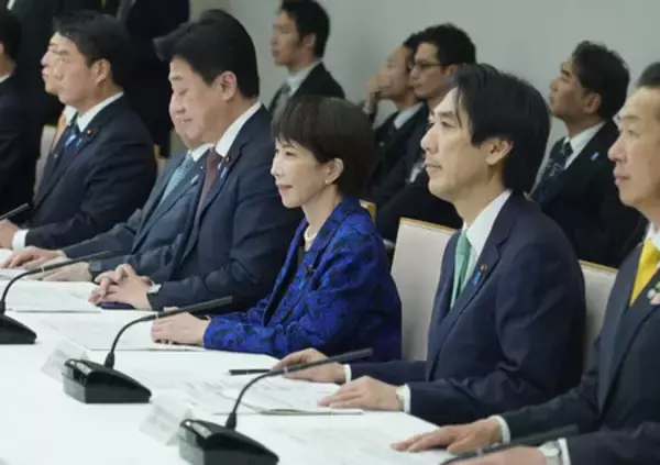 米関税の自動車影響が緩和＝企業収益、１１カ月ぶり上方修正―２月経済報告