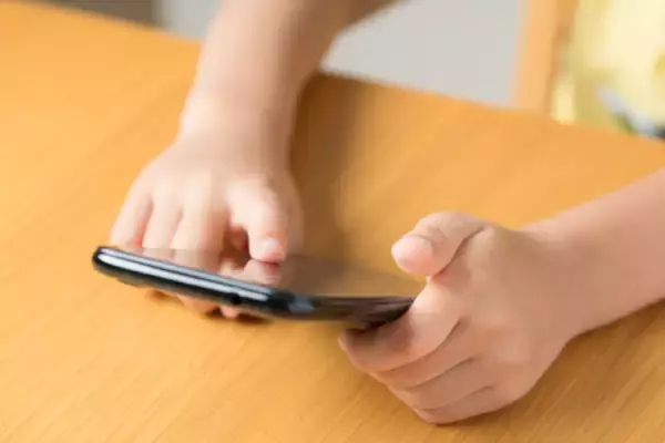 生成ＡＩ利用、高校生の４６％＝ネットは平日６時間４４分―２５年度調査