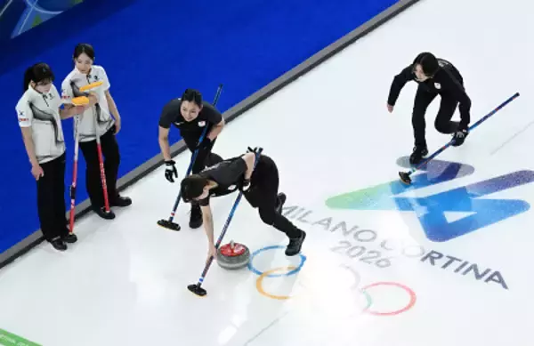 スイープする小野寺　五輪