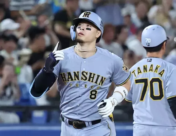 佐藤、三冠王へ加速＝巧みな先制打に２本塁打―プロ野球・阪神