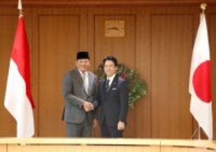 日インドネシア防衛相が会談