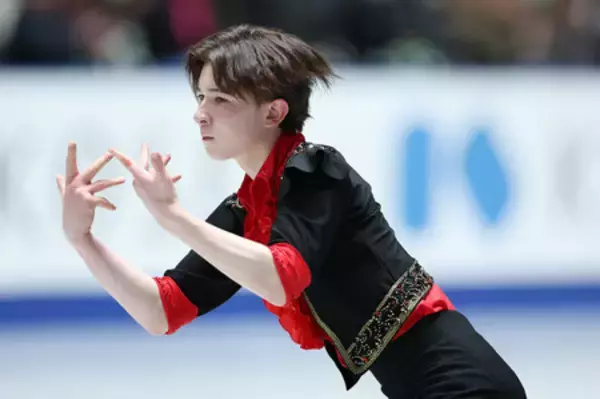 中田、緊張も堂々＝全日本フィギュア