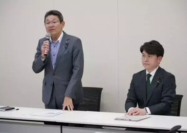 中道、旧宮家養子案容認へ
